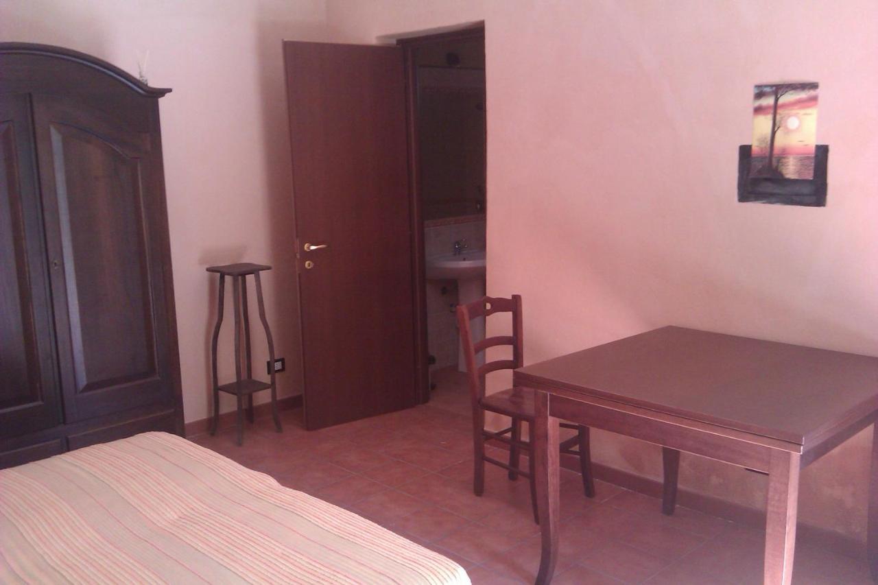 Vento Del Sud Guest House Chiaramonte Gulfi Luaran gambar